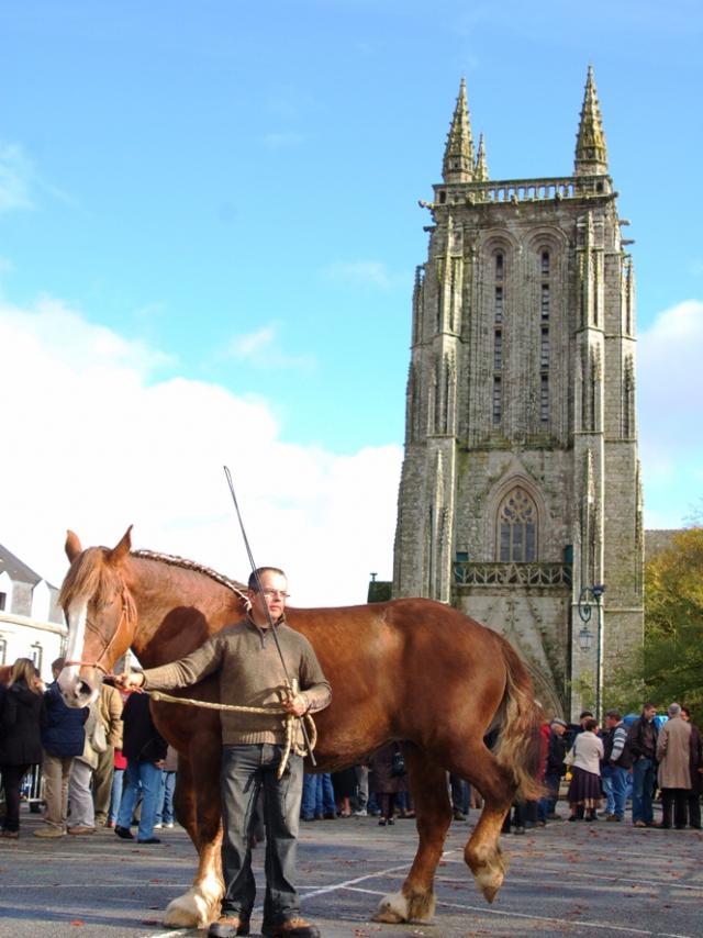 La Foire aux chevaux devant l'Eglise Saint-Trémeur