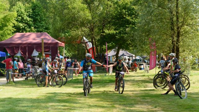 Les 6 heures VTT à la Vallée de l'Hyères