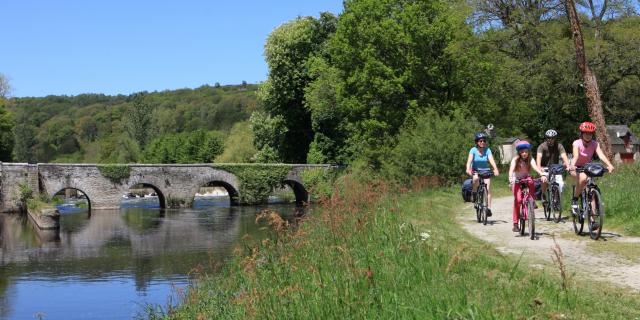 Balade à vélo au bord du Canal